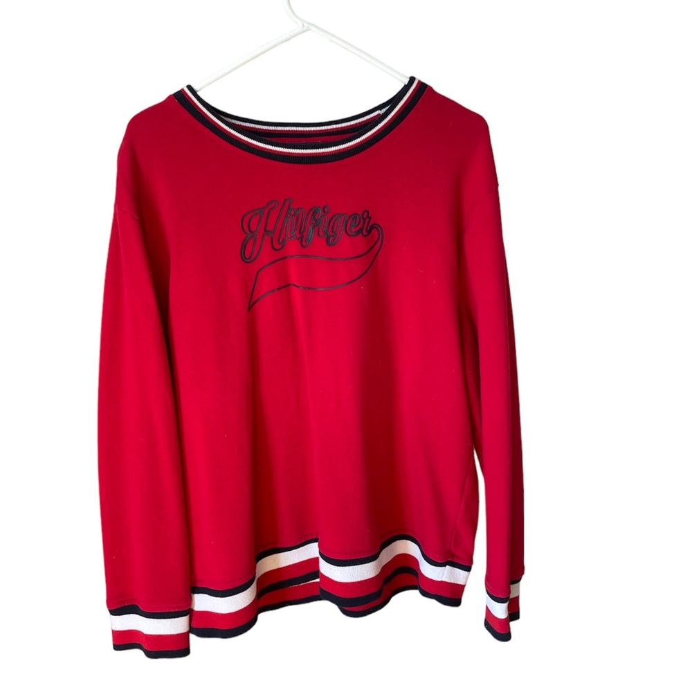 ✨ Red Tommy Hilfiger sweater ✨